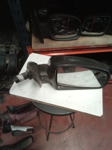 [93494562] Retrovisor derecho manual opel meriva