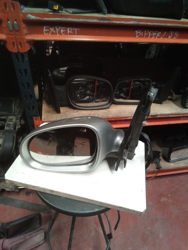 [010836] Retrovisor izquierdo volkswagen golf plus '09