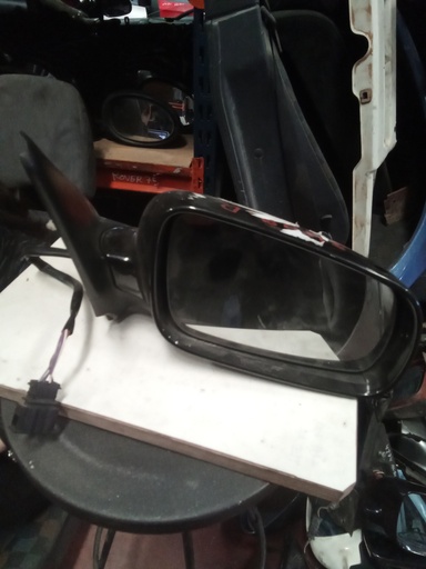 [010509] Retrovisor derecho seat león '04