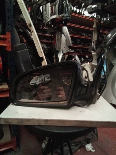 [010681] Retrovisor izquierdo audi a4 '04