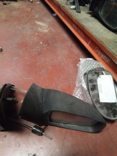 [024042] Retrovisor izquierdo manual ford fiesta '00