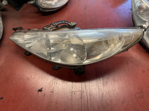 Faro izquierdo peugeot 207