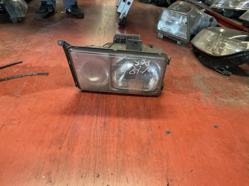Faro derecho mercedes 300td w124