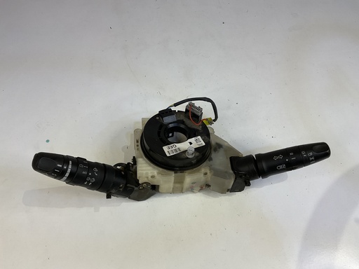 [25560BC60A] Mando multifuncion nissan micra iii año 05