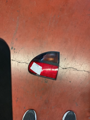 Piloto izquierdo Renault Laguna 1996