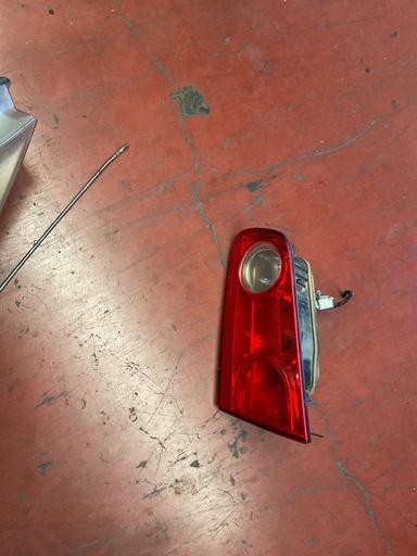 Piloto izquierdo Renault Laguna 2005