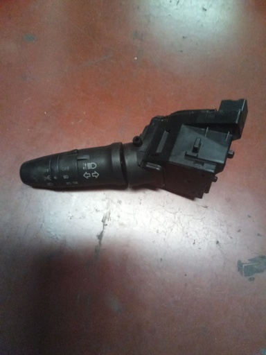 [25540AV600] Mando de luces nissan primera '04