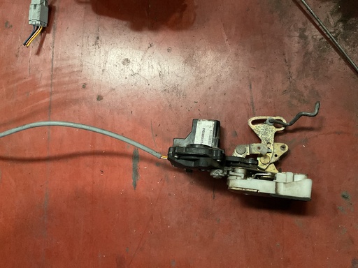 [Sin referencia] Cerradura trasera izquierda rover 45 ‘00