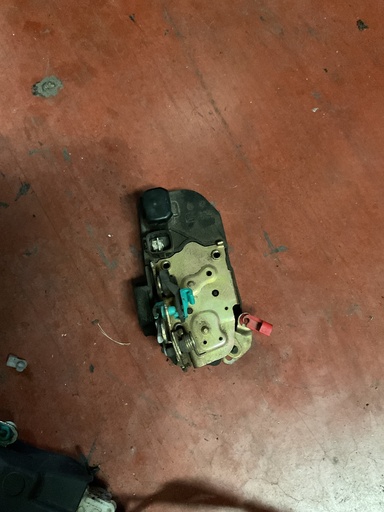 [Sin referencia] Cerradura trasera izquierda jeep gran cherokee ‘01