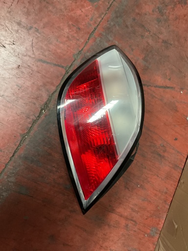 Piloto Opel Astra H 2004