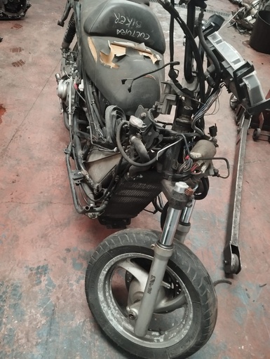 [G-PF01E] 0092 HONDA SILVER WING 600 2001 1466BPF