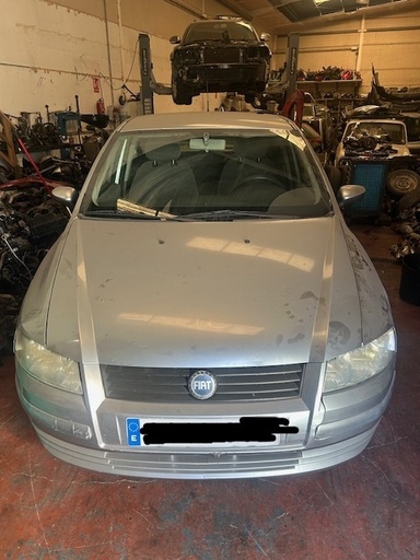 [192A1000(GASOLEO A)] 0093 FIAT STILO 1.9 JTD 2004 3140CVZ