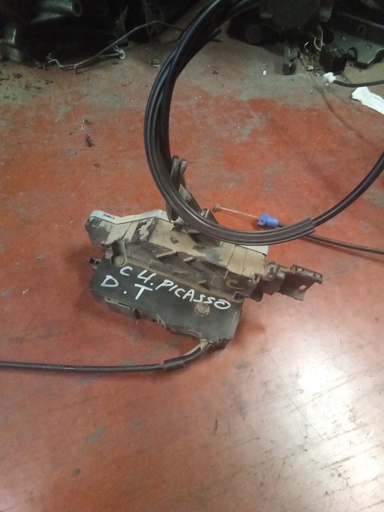 Cerradura trasera derecha citroen c4 '03