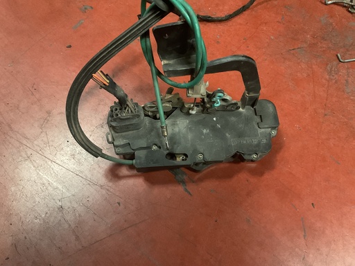 [Sin referencia] Cerradura trasera izquierda fiat stilo ‘03