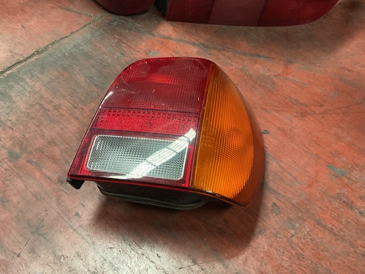 [Sin referencia] Piloto derecho volkswagen polo ‘96