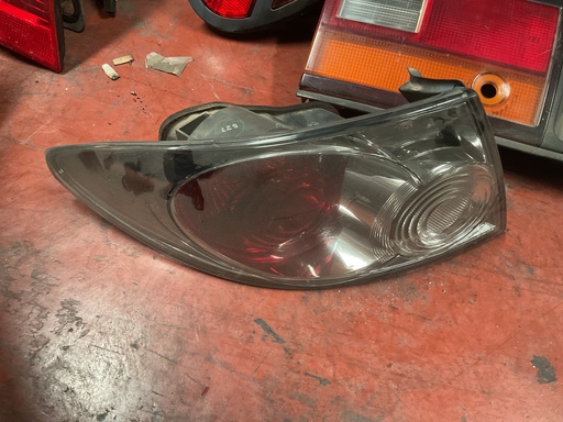 [Sin referencia] Piloto izquierdo mazda 6 ‘06