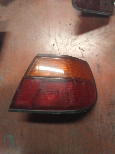 Piloto derecho Nissan Almera '97