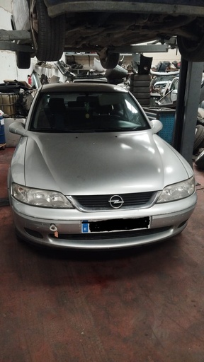[G-X16XEL] 0121 OPEL VECTRA B 1.6 1999 GR6201AV