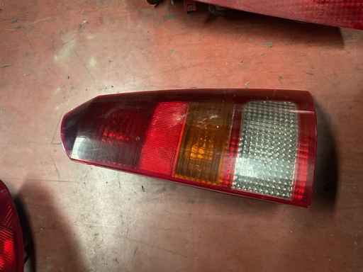 [Sin referencia] Piloto derecho ford focus sw ‘01