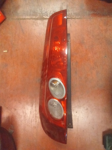 Piloto izquierdo Ford fiesta '04