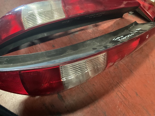 [Sin referencia] Piloto derecho ford mondeo ‘08