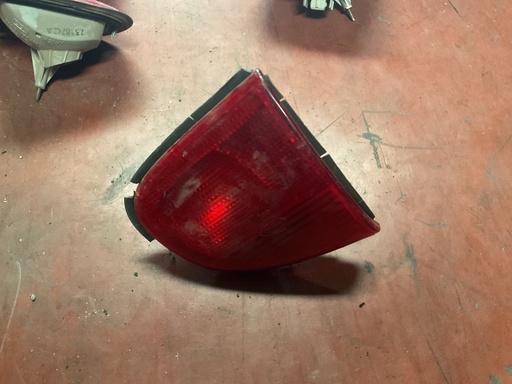 [Sin referencia] Piloto derecho porton ford escort ‘94