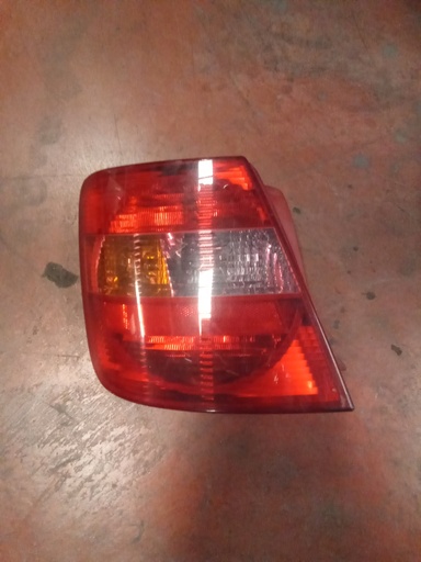 Piloto izquierdo Fiat stilo '01