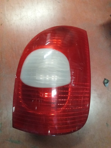 Piloto derecho citroen xsara picasso '03