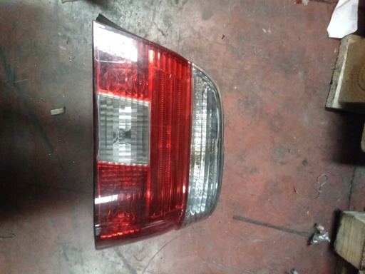 Piloto derecho BMW serie 5 e39 '03