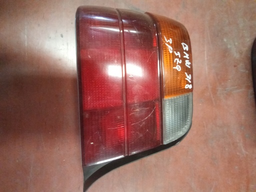 Piloto izquierdo BMW serie 3 e36 compact '95