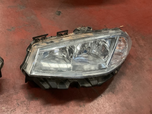 [Sin referencia] Faro derecho renault megane ‘05