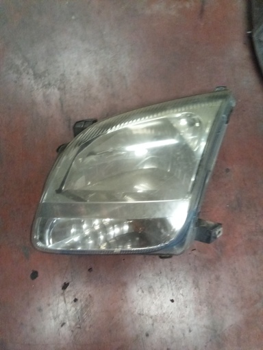 Faro izquierdo Suzuki ignis '04