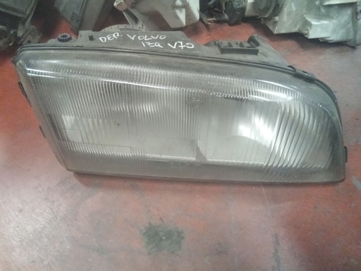 Faro derecho Volvo v70 '96