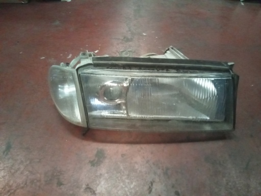 Faro derecho skoda Octavia '98