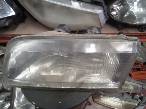 Faro izquierdo citroen zx '96