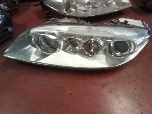 Faro izquierdo xenon mazda 6 '04