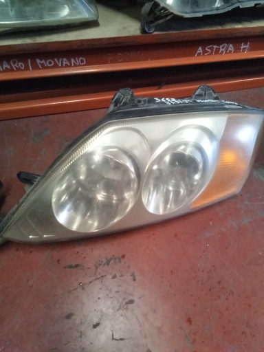 Faro izquierdo Hyundai coupe '02