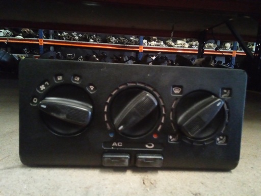 [6k0820045A] Mando aire acondicionado seat Cordoba '95