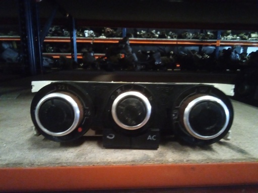 [6Q0820045G] Mando aire acondicionado Volkswagen polo '05