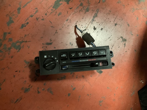 [Sin referencia] Mando climatizador ssangyong family ‘95