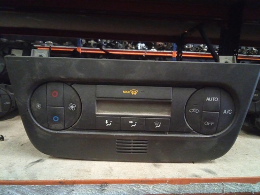 Mando climatizador Ford fiesta '06