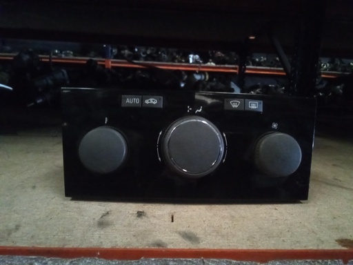 Mando climatizador Opel Astra '06