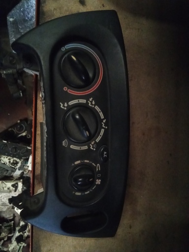 Mando aire acondicionado Renault scenic '00