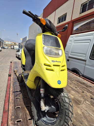 [EXPL. 2T] 0157 PIAGGIO TYPHOON 49CC G 1994 C7811BND