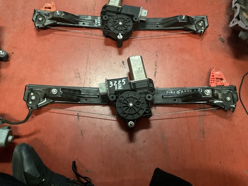 [Sin referencia] Motor eleva lunas delantero izquierdo fiat bravo ‘08