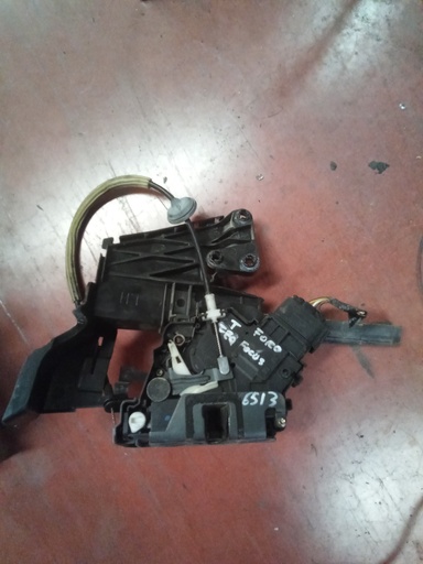 Cerradura trasera izquierda Ford Focus '07