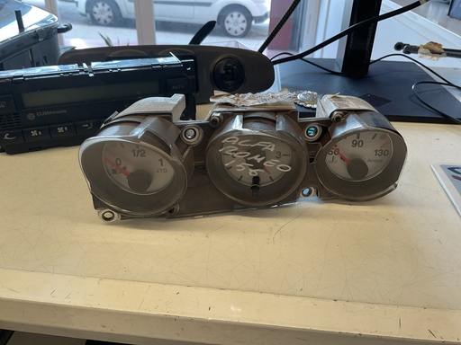 [Sin referencia] Cuadro instrumentos alfa 156 ‘98