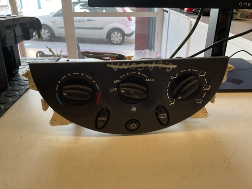 [Sin referencia] Mando climatizador citroen C5 ‘01