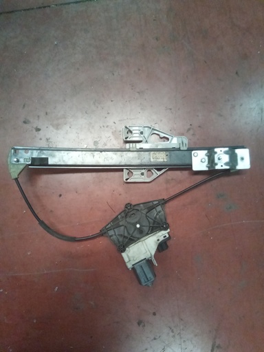 Elevalunas trasero derecho Audi A4 '07