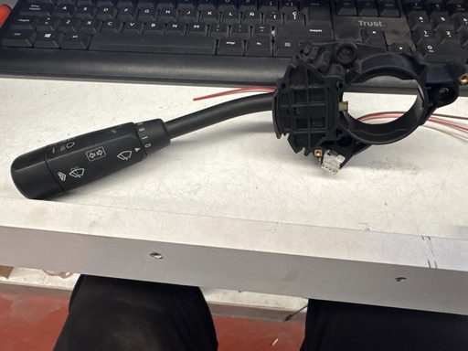 [28724] MANDO LIMPIA PARABRISAS MERCEDES CLASE A ´97